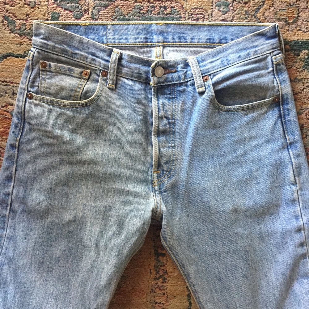 Vintage LEVIS 501 Jeans Cropped Raw Hem boyfriend